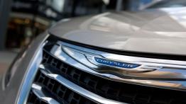 Chrysler Ypsilon - logo