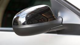 Chrysler Ypsilon - prawe lusterko zewnętrzne, przód