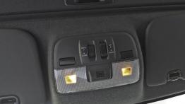 Subaru Impreza WRX Special Edition - obszar nad lusterkiem wstecznym