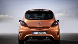 Opel Corsa OPC Nurburgring Edition - tył - reflektory wyłączone
