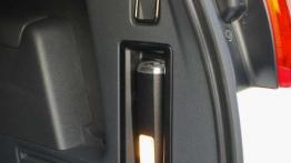 Peugeot 5008 2.0 HDi - trochę inny minivan