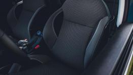 Peugeot 2008 - zielony gremlin