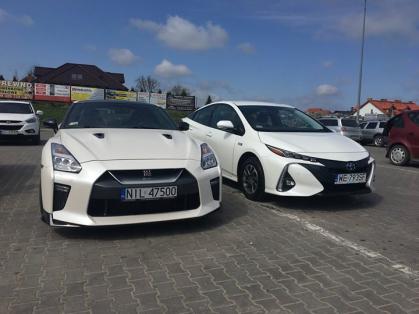 #Toyota #Prius #Plugin #Nissan #GTR