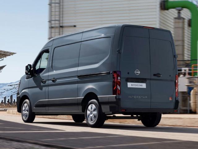 Nissan Interstar III Furgon L4 - Oceń swoje auto