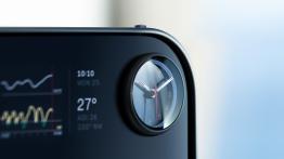 Analogowy bunt w Maranello. Pierwsze elektryczne Ferrari Luce stawia na mechaniczne piękno