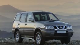 Nissan Terrano - widok z przodu