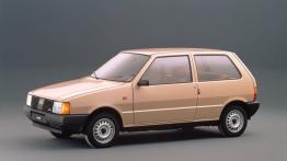 Fiat Uno - lewy bok