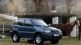 Nissan Terrano - widok z przodu
