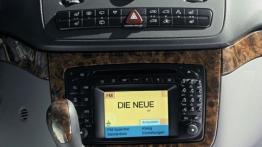 Mercedes Viano - konsola środkowa