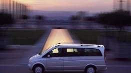 Mercedes Viano - lewy bok