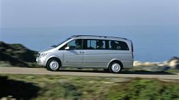 Mercedes Viano - lewy bok