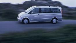 Mercedes Viano - lewy bok