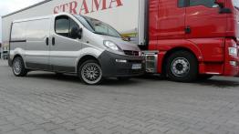 Opel Vivaro  Van z pojedynczą kabiną L1 - galeria społeczności - prawy bok
