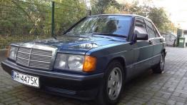 Mercedes 190  W201 - galeria społeczności - widok z przodu