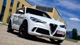 Alfa Romeo Stelvio Quadrifoglio - galeria redakcyjna - widok z przodu