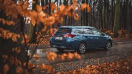 Toyota Auris Touring Sports Hybrid - galeria redakcyjna - widok z tyłu