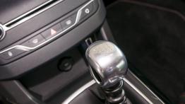 Peugeot 308 GT 1.6 e-THP 205 KM - galeria redakcyjna - inny element panelu przedniego