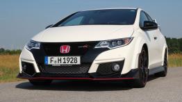 Honda Civic IX Type R 2.0 Turbo 310KM - galeria redakcyjna - widok z przodu