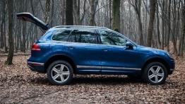 Volkswagen Touareg II Facelifting TDI - galeria redakcyjna - prawy bok