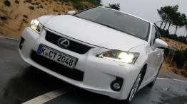 Lexus CT 200h 136KM - galeria redakcyjna - widok z przodu