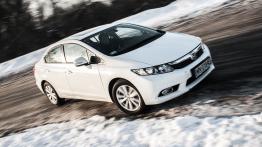 Honda Civic IX Sedan 1.8 i-VTEC 142KM - galeria redakcyjna - widok z przodu