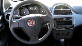 Fiat Punto Punto Evo  KM - galeria redakcyjna - kokpit