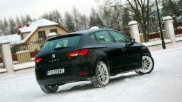 Seat Leon III Hatchback 1.6 TDI CR - galeria redakcyjna - widok z tyłu