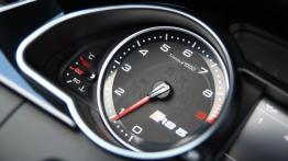 Audi A5 RS5 Facelifting 4.2 FSI 450KM - galeria redakcyjna - obrotomierz