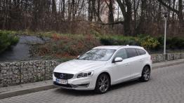 Volvo V60 Facelifting 2.4 D5 215KM - galeria redakcyjna - lewy bok