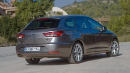 Seat Leon III ST - galeria redakcyjna - widok z tyłu