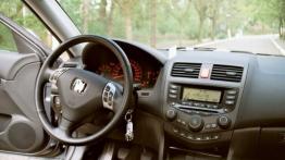 Honda Accord i-CTDi - pełny panel przedni