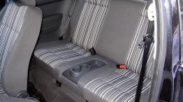 Volkswagen Fox 1.4 TDI Basis - galeria redakcyjna - tylna kanapa