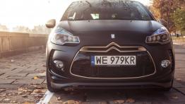DS3 Racing 1.6 THP 202 KM - galeria redakcyjna - widok z przodu