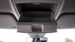 Skoda Superb L&K 2.0 TDI 150 KM - galeria redakcyjna - schowek w podsufitce