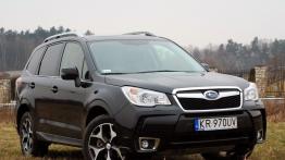 Subaru Forester IV Terenowy 2.0 XT 240KM - galeria redakcyjna - widok z przodu