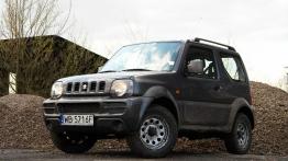 Suzuki Jimny Standard 1.3 VVT 85KM - galeria redakcyjna - widok z przodu