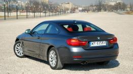 BMW Seria 4 Coupe 428i 245KM - galeria redakcyjna - widok z tyłu
