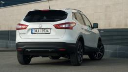 Nissan Qashqai II 1.6 dCi 130KM - galeria redakcyjna - widok z tyłu