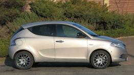 Lancia Ypsilon IV Hatchback 5d 1.3 Multijet 16v 95KM - galeria redakcyjna - prawy bok