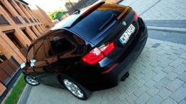 BMW Seria 5 F10-F11 Touring 520d 184KM - galeria redakcyjna - widok z tyłu