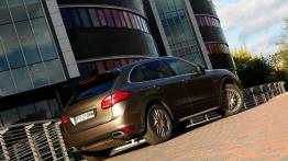 Porsche Cayenne III SUV 3.0 Diesel 245KM - galeria redakcyjna - widok z tyłu