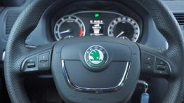 Skoda Octavia RS wewnątrz - kierownica