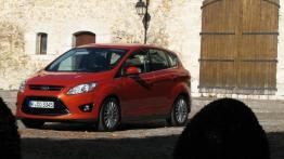 Ford C-MAX II - galeria redakcyjna - widok z przodu