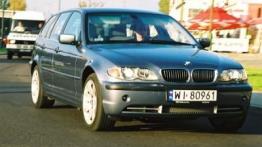 BMW 330 xi - galeria redakcyjna - widok z przodu