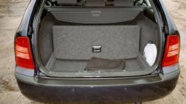 Skoda Octavia Tour 1.9 TDI  02.10.2006 - galeria redakcyjna - bagażnik