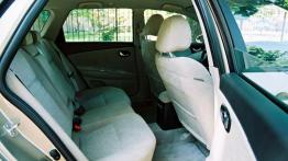 Nissan Primera Wagon 2.0 Acenta - tylna kanapa
