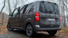 Opel Zafira Life 2.0 Diesel 177 KM - galeria redakcyjna - widok z ty?u