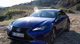 Lexus RC 300h - galeria redakcyjna - widok z przodu