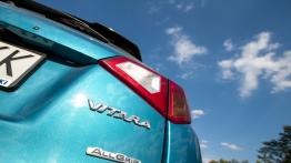 Suzuki Vitara 1.6 VVT 120 KM - galeria redakcyjna - emblemat