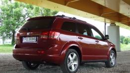 Dodge Journey 2.0 CRD DCT - galeria redakcyjna - widok z tyłu
